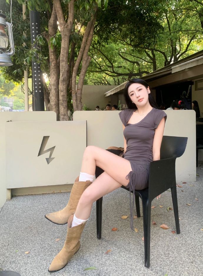 健身房休息 · 犯罪